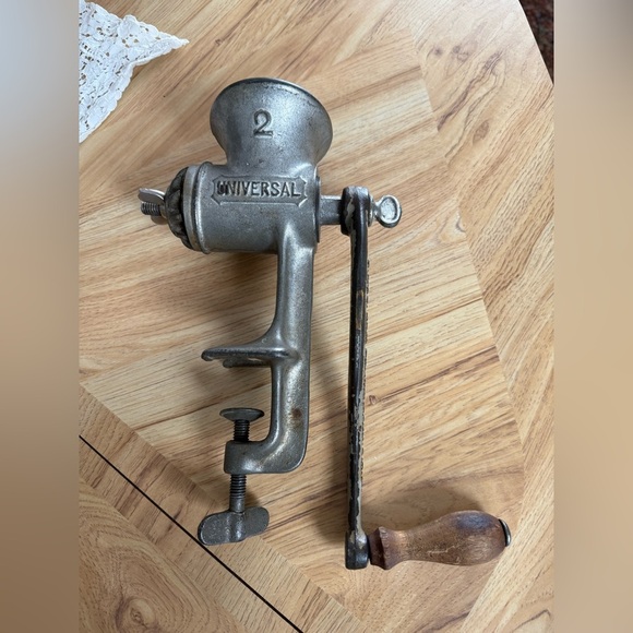 Universal Other - Vintage Meat Grinder Universal No. 2 Food Hand Crank Made In USA